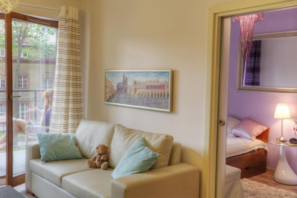 Ekskluzywny Apartament W Centrum Z Balkonem I Parkingiem Красков Екстериор снимка